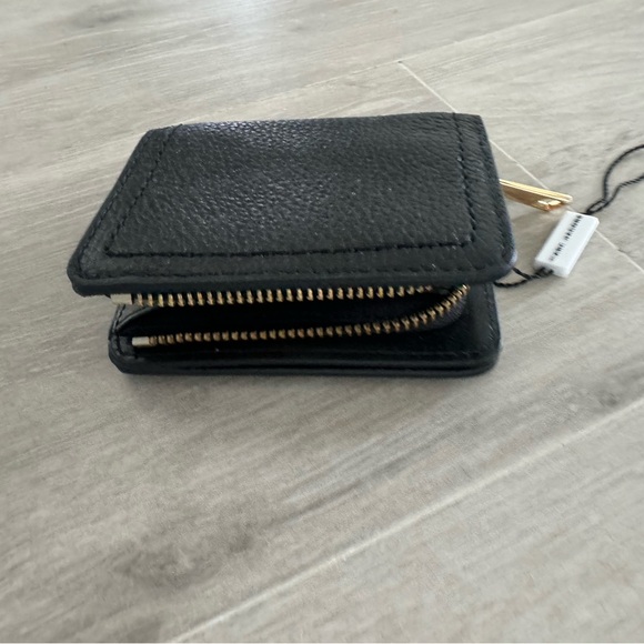 Marc Jacobs - Black Wallet - Picture 3 of 4